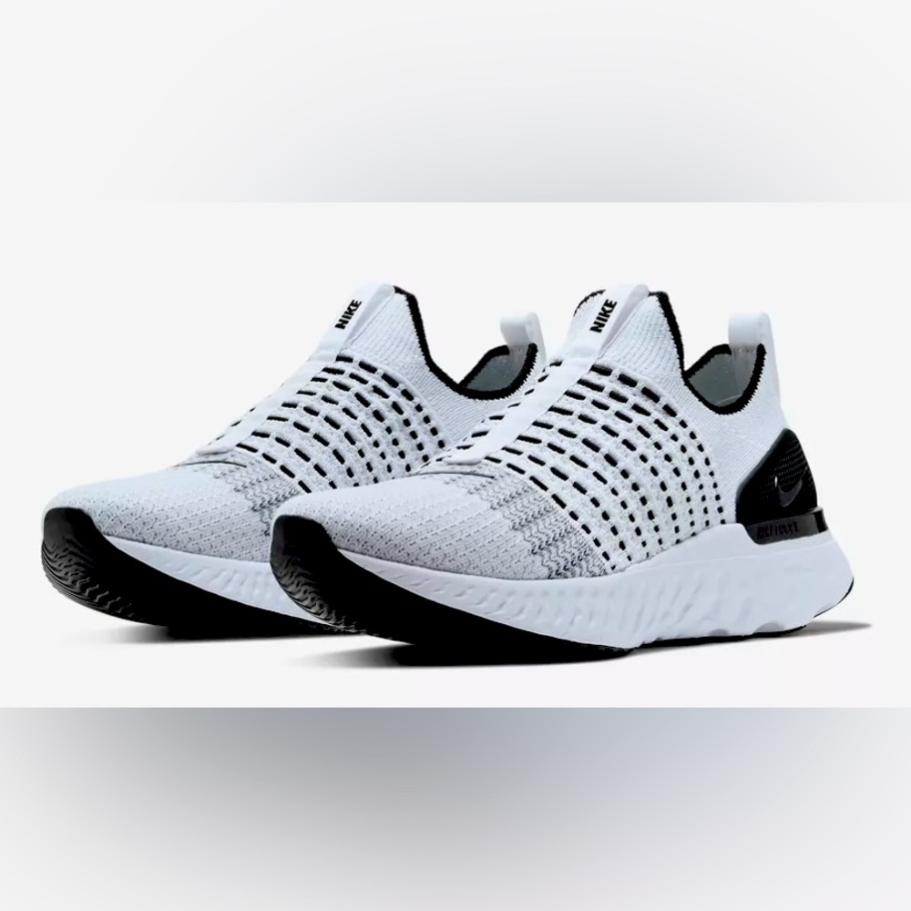 Nike React Phantom Run Flyknit 2 White/Black Mens Running Shoes M/Size 12
